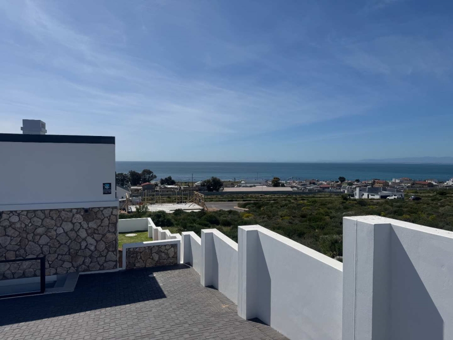 2 Bedroom Property for Sale in St Helena Bay Western Cape